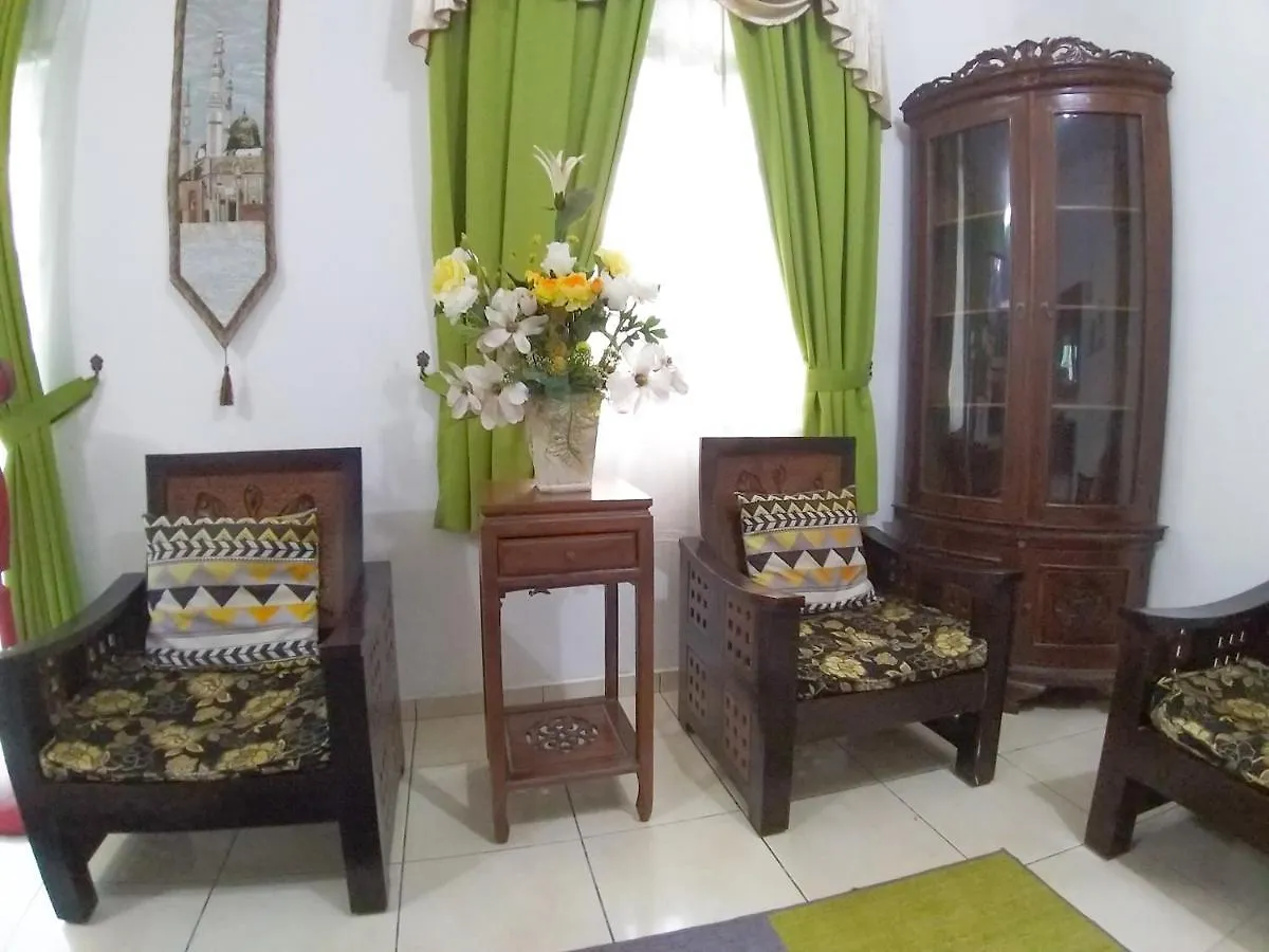Achutra Muslim Guesthouse Malacca