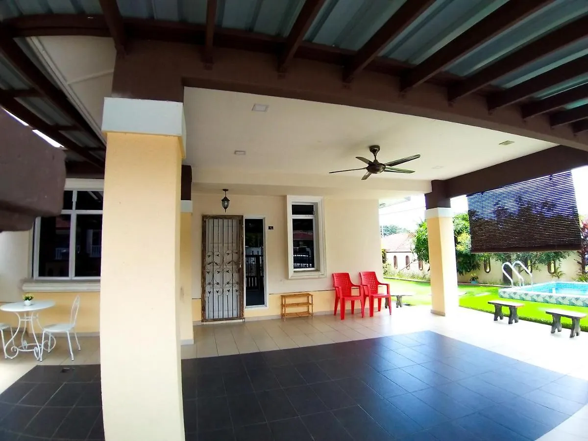 Achutra Muslim Guesthouse Malacca Feriehus