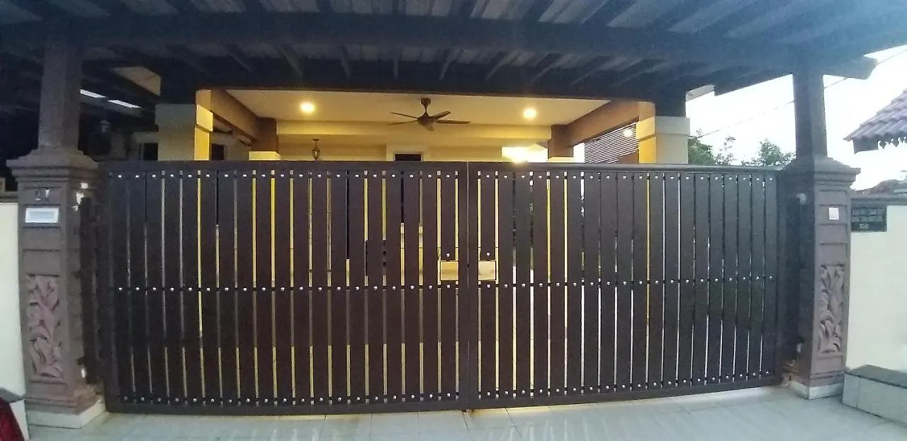 Achutra Muslim Guesthouse Malacca 0*,  Malaysia